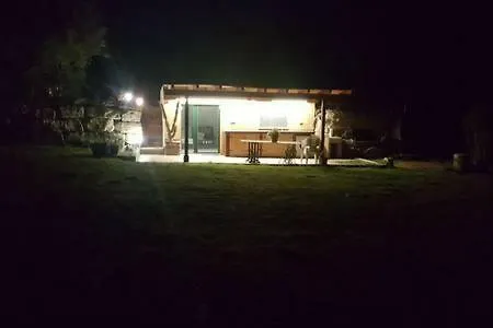 Casita En Plena Naturaleza Con Piscina Y Wifi Gratis Apartment Canet De Mar